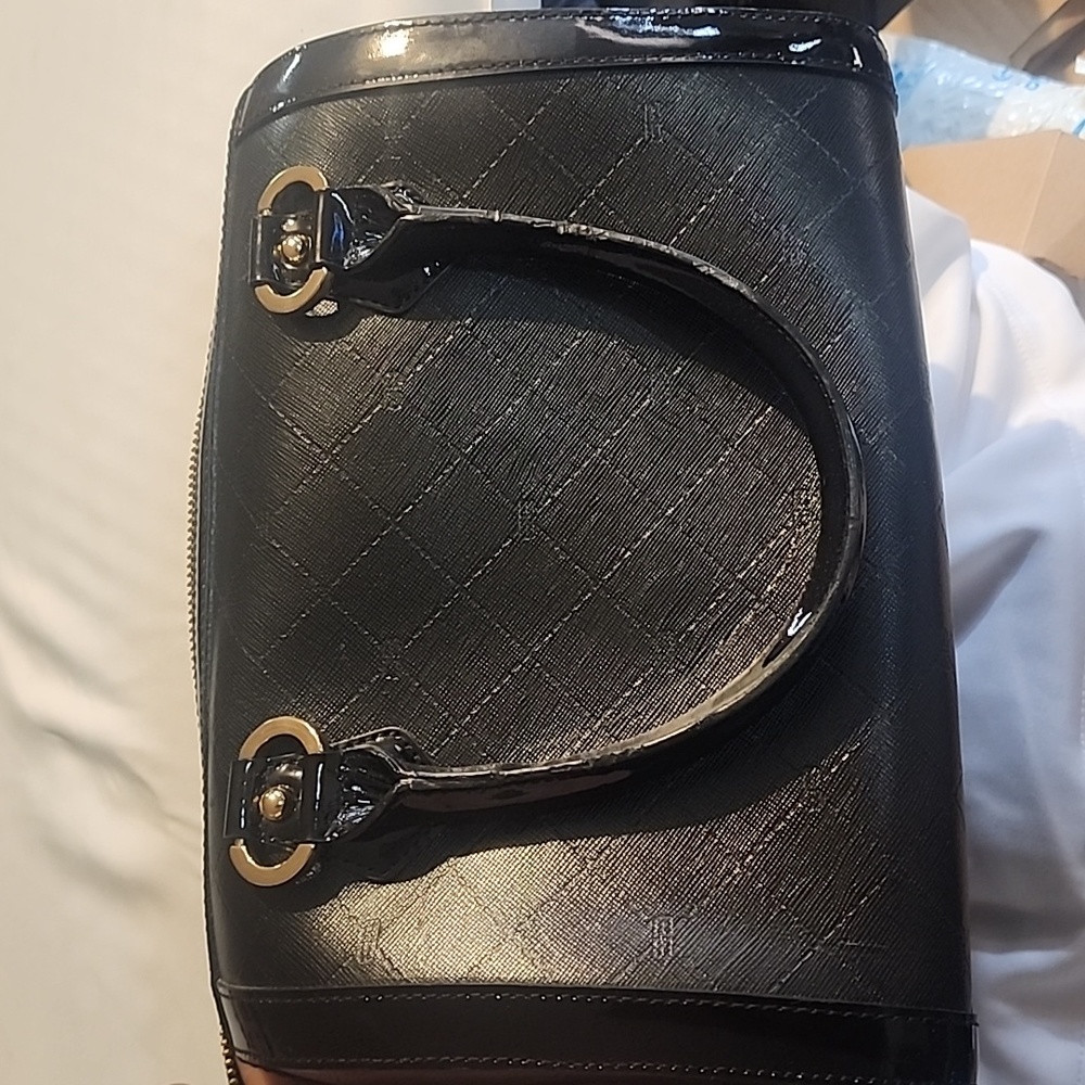 Balenciaga Paris Boston bag like new without original box. - Picture 2 of 10